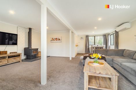 Photo of property in 27 Glenross Street, Glenross, Dunedin, 9011