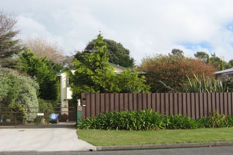 Photo of property in 21 Kaka Road, Raumati Beach, Paraparaumu, 5032