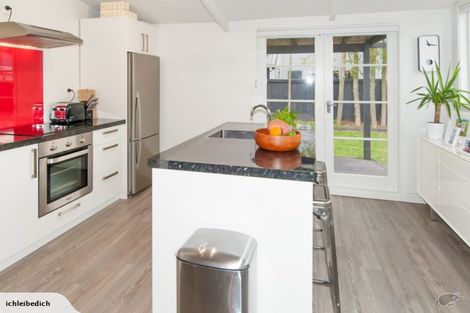 Photo of property in 513 Barbadoes Street, Edgeware, Christchurch, 8013