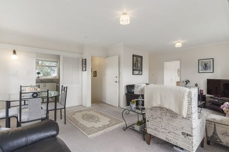 Photo of property in 5/33 Tawhiri Road, One Tree Hill, Auckland, 1061