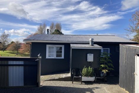 Photo of property in 3 Whakapaki Street, Urenui, 4375