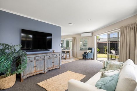 Photo of property in 16 Whakaruru Place, Matua, Tauranga, 3110