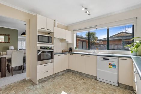 Photo of property in 9 Cottesmore Place, Huntington Park, Auckland, 2013