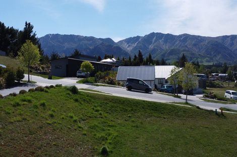 Photo of property in 13 Sarges Way, Lake Hawea, 9382