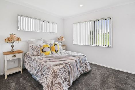 Photo of property in 10 Ambedkar Way, Pukekohe, 2120