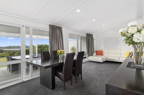 Photo of property in 18 Sutherland Road, Brookfield, Tauranga, 3110