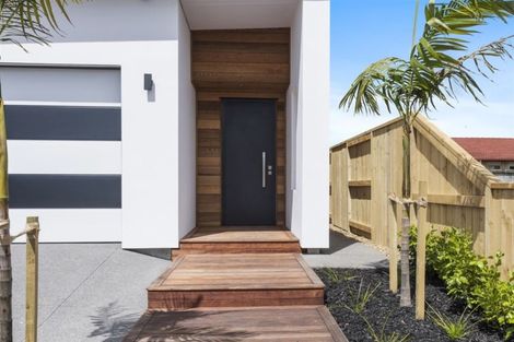 Photo of property in 51 Awatira Drive, Papamoa Beach, Papamoa, 3118