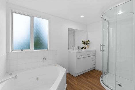 Photo of property in 2/8 Corfe Street, Ilam, Christchurch, 8041