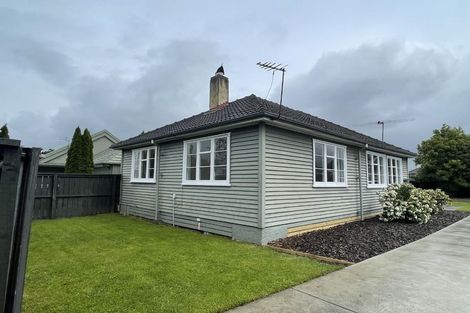 Photo of property in 37 Blighs Road, Strowan, Christchurch, 8052