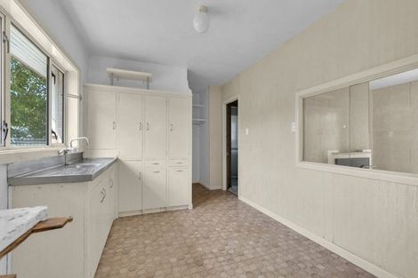 Photo of property in 48 Cranbrook Avenue, Burnside, Christchurch, 8053