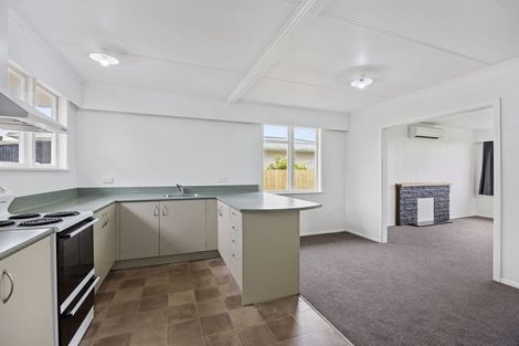 Photo of property in 50 Ramanui Avenue, Hawera, 4610
