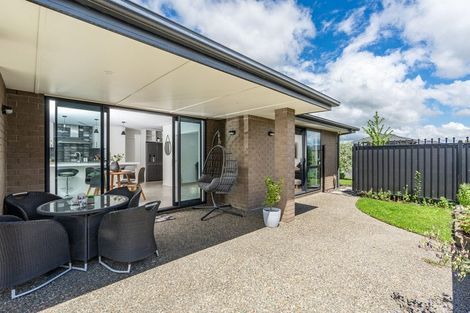 Photo of property in 16 Carrick Place, Mosgiel, 9024
