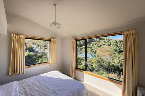 Photo of property in 37 Cornwall Road, Lyttelton, 8082