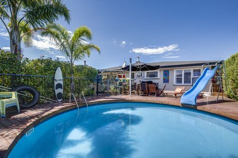 Photo of property in 56 Clarence Cox Crescent, Pirimai, Napier, 4112