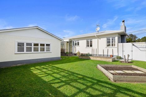 Photo of property in 13 Hori Street, Vogeltown, New Plymouth, 4310