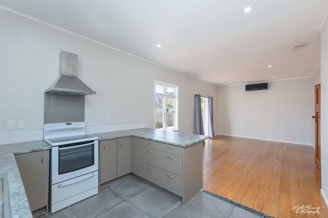 Photo of property in 316 Stokes Valley Road, Stokes Valley, Lower Hutt, 5019