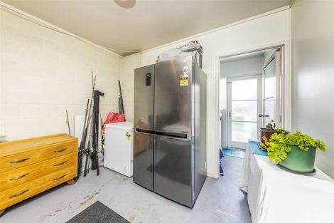 Photo of property in 1/11 Queen Street, Papakura, 2110