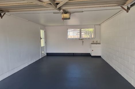 Photo of property in 1/3 Lionel Sharp Place, Pukekohe, 2120