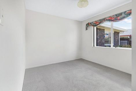 Photo of property in 35 Moreland Avenue, Pukete, Hamilton, 3200