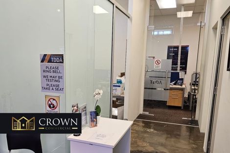 Photo of property in 103b Thorndon Quay, Pipitea, Wellington, 6011