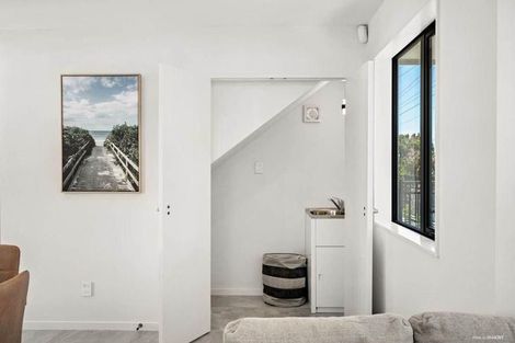 Photo of property in 2/107 Porchester Road, Papakura, 2110