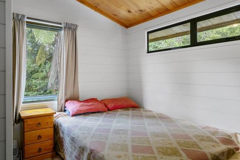 Photo of property in 5 Brunette Drive, Acacia Bay, Taupo, 3330