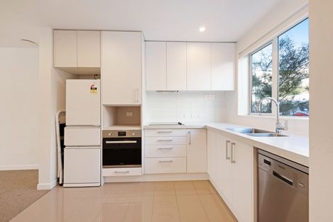 Photo of property in 3/24 Princess Terrace, Newtown, Wellington, 6021