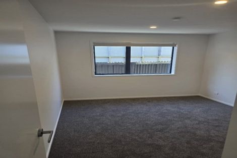 Photo of property in 452a Saint Aubyn Street, Moturoa, New Plymouth, 4310
