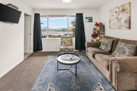 Photo of property in 48 Thomas Crescent, Western Heights, Rotorua, 3015