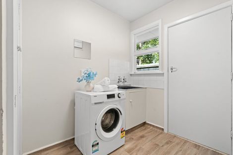 Photo of property in 1/115 Withells Road, Avonhead, Christchurch, 8042