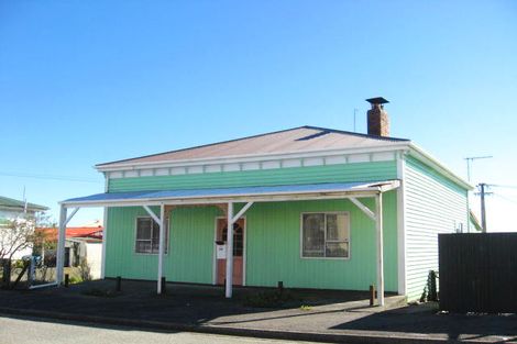 Photo of property in 28 Turumaha Street, Greymouth, 7805