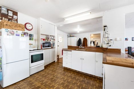 Photo of property in 62 Hampden Street, Picton, 7220