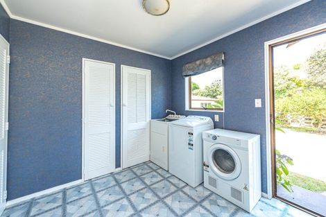 Photo of property in 22 Akepiro Place, Tawhero, Whanganui, 4501