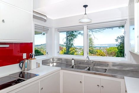 Photo of property in 24 Hill Road, Whataupoko, Gisborne, 4010