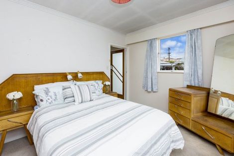 Photo of property in 2/32 Islington Street, Trentham, Upper Hutt, 5018