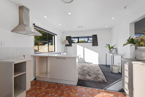 Photo of property in 31 Johns Road, Belfast, Christchurch, 8051