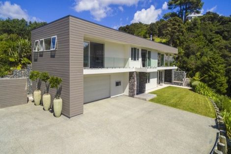 Photo of property in 31 Brick Bay Drive, Sandspit, Warkworth, 0982