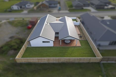 Photo of property in 114 Churcher Street, Maewa, Feilding, 4702