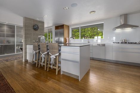 Photo of property in 86 Emerald Glen Road, Paekakariki, 5032