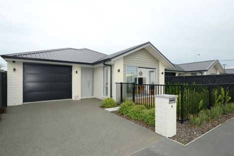 Photo of property in 4 Kamahi Place, Bishopdale, Christchurch, 8051