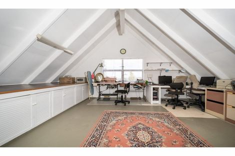 Photo of property in 18 Woodhouse Place, West Harbour, Auckland, 0618