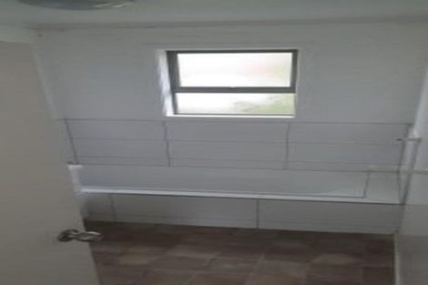 Photo of property in 2/73a Russell Road, Manurewa, Auckland, 2102