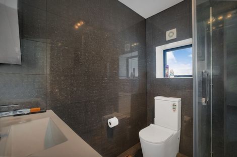 Photo of property in 10 Chieftain Rise, Goodwood Heights, Auckland, 2105