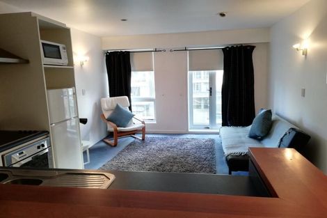 Photo of property in Terrace Heights Apartments, 3b/163 The Terrace, Wellington Central, Wellington, 6011