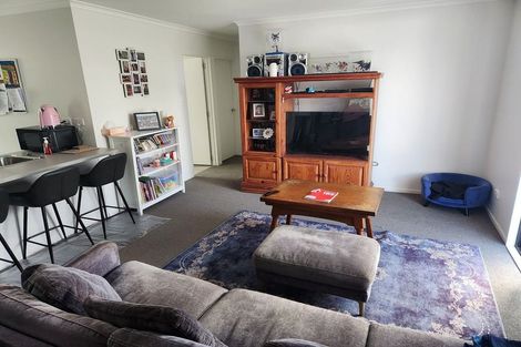 Photo of property in 90 Tiraumea Drive, Pakuranga, Auckland, 2010