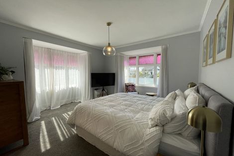 Photo of property in 22 Avenue Road, Greenmeadows, Napier, 4112