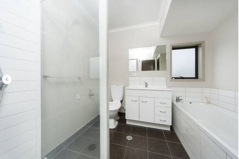 Photo of property in St Claire Village, 7/172 Mcleod Road, Te Atatu South, Auckland, 0610
