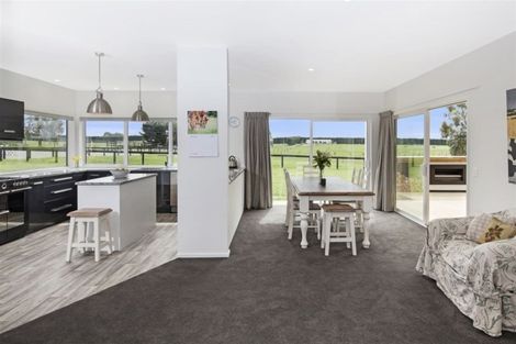 Photo of property in 812 Oxford Road, Fernside, Rangiora, 7471