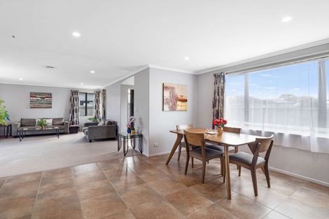 Photo of property in 14 Portchester Street, Aranui, Christchurch, 8061