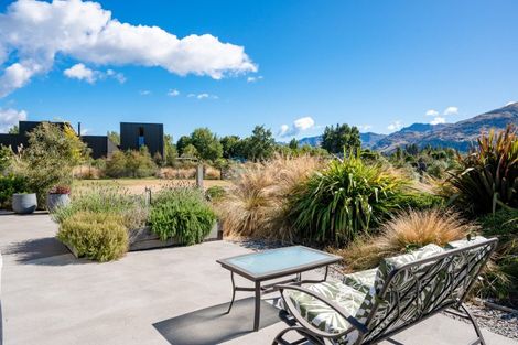 Photo of property in 22 Long Grass Place, Hawea Flat, Wanaka, 9382
